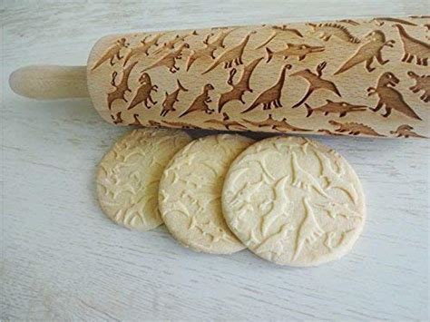 Dinosaurs Embossing Rolling Pin Engraved With Dinosaurs For