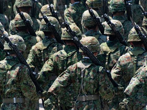 优享资讯 日本陆上自卫队5名队员涉性骚扰遭免职
