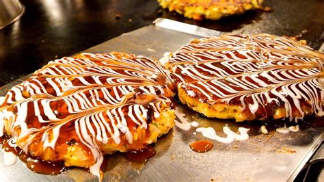 焼きそばラッシュ注文が殺到する大阪お好み焼き店の鮮やかな鉄板さばき丨Best Okonomiyaki in Osaka YouTube