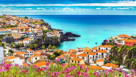 Paradise Isle Madeira World Travel Guide