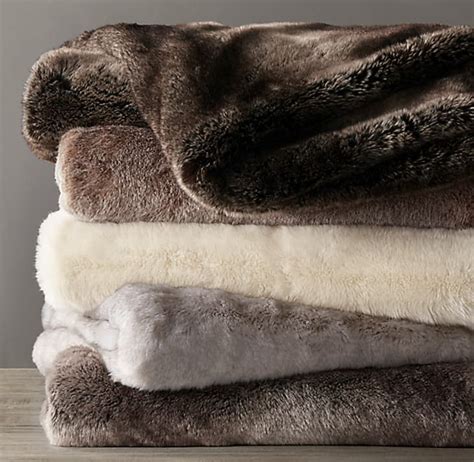 7 Best Faux Fur Throw Blankets 2019 | Apartment Therapy
