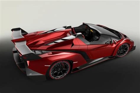 Lamborghini Veneno Roadster Officially Unveiled