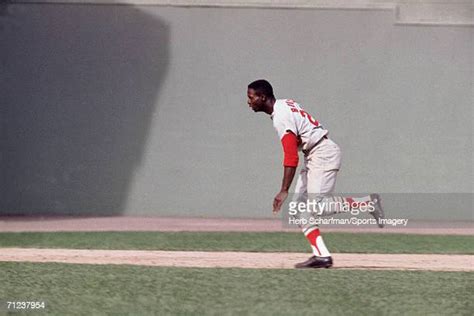 Lou Brock Baseball Photos And Premium High Res Pictures Getty Images