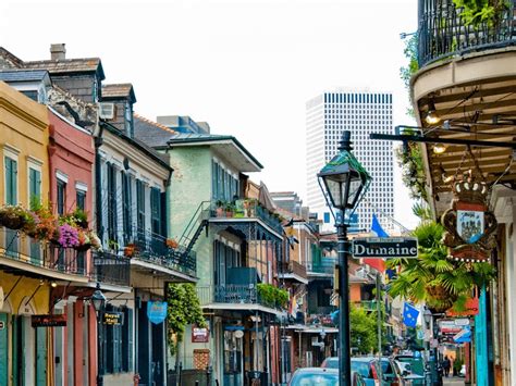 Travel Guide New Orleans Styled To Sparkle