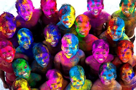 Although every festival has its own charm, the festival of holi is unique because of the colors it involves…green, yellow, red, pink and all their hues. Goa Holi Festival 2020