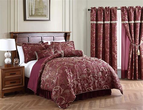Chezmoi Collection Adelle 7 Piece Burgundy Paisley Jacquard Comforter