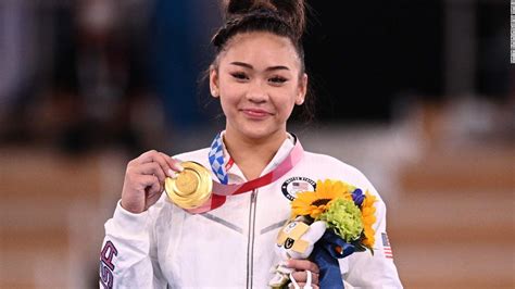 Suni Lee Us Gymnast Wins Olympic All Around After Injuries Tragedies