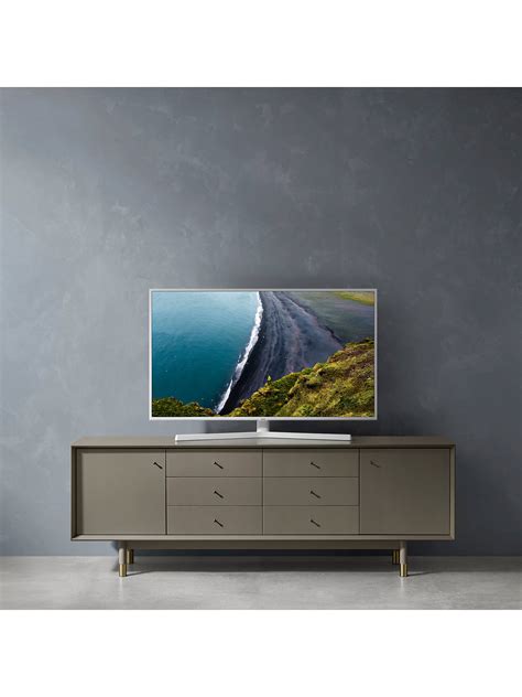 Samsung smart tvs are also gaining support for apple's airplay 2 feature for wirelessly sending audio and video to the tv screen without. Samsung UE50RU7410 (2019) HDR 4K Ultra HD Smart TV, 50 ...