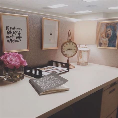 White Desk Framed Art Inspirational Quotes Cubicle Decor Vintage Clock