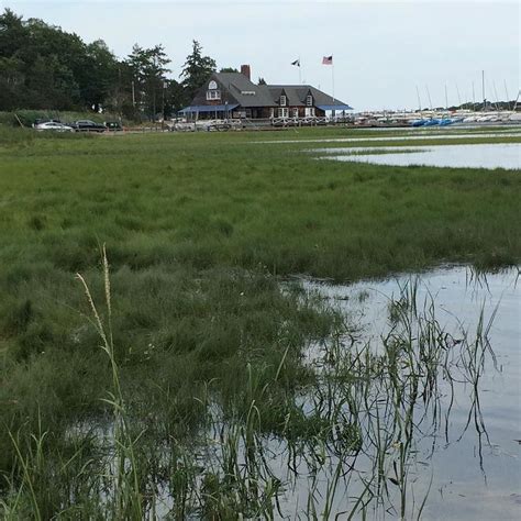 The Cohasset Yacht Club At High Tide Cohasset Cohassetlifestyle Williamraveis