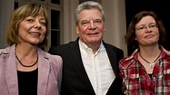 Joachim Gauck: Der künftige Bundespräsident stellt seine Tochter vor - WELT