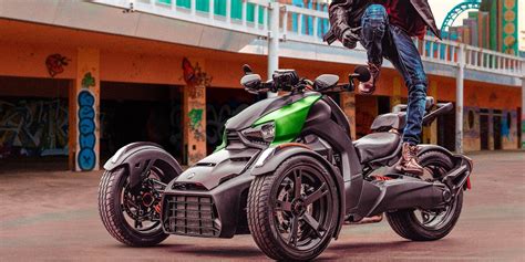 Here Are The Best Three Wheeled Motorcycles On The Market