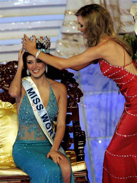 Maria Julia Mantilla Garcia Aka Maju Mantilla Miss World