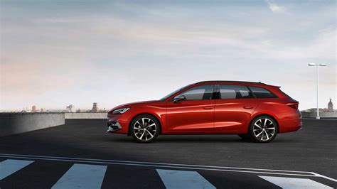 Precios del seat león st cupra en julio 2021 desde 39.270 € hasta 53.495 €. Nouvelle-Seat-Leon-2020-Red-ST | Les Voitures
