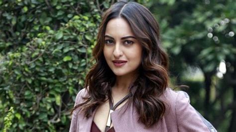Being A Feminist Doesnt Mean You Have To Bash The Other Sex Sonakshi