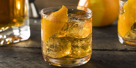 Orange slice or twist and cinnamon stick for garnish. 30 Best Bourbon Cocktails - Easy Drink Recipes Made With ...