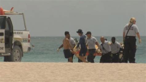 2 Killed By Rip Currents At Haulover Beach 3 Hospitalized Nbc 6