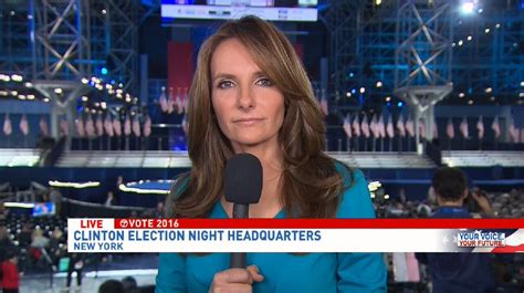 Live Lisa Fletcher Reports From Clinton Headquarters Wjla