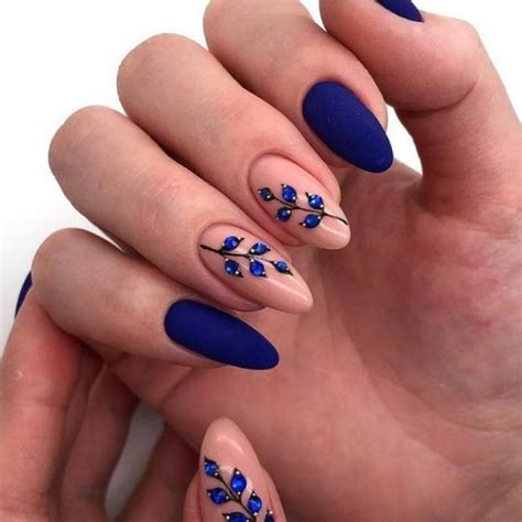 Heburn esmalte efecto gel color uñas sin cabina manicuria. Uñas acrilicas azul rey | Botox