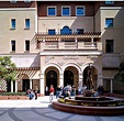 USC School of Cinematic Arts is a “California Style” cast-in-place building