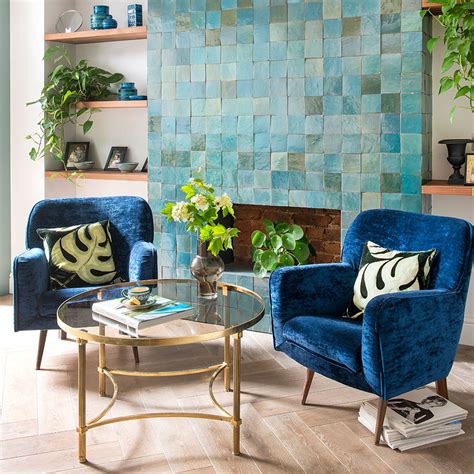 Feature wall ideas - make a style statement with wallpaper ...