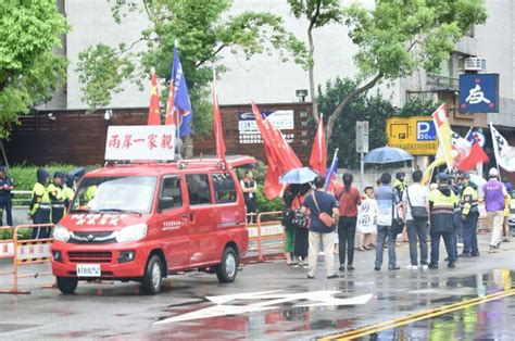 文章導讀 國民黨不是輸在九二共識或一國兩制，頭號戰犯是深藍選民的「紅統化」 許劍虹 Tom10622的創作 巴哈姆特