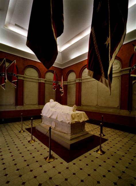Washington And Lee To Remove Confederate Flags From Lee Chapel News
