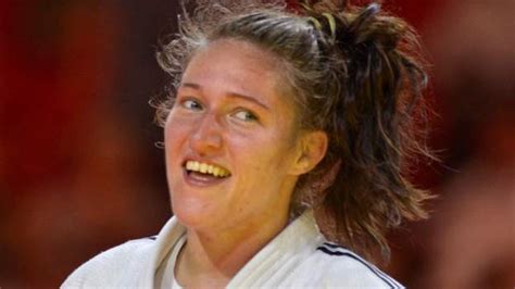 Natalie Powell Finishes Fifth In Dusseldorf Grand Slam Bbc Sport