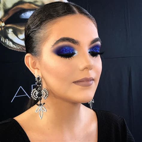 Peinado Y Maquillaje Para Vestido Azul Testando Produtos Cosmeticos