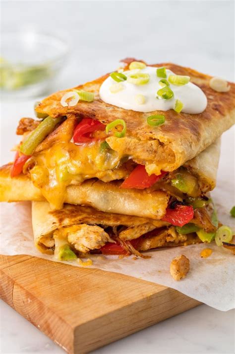You probably already have all the ingredients to whip up this simple chicken quesadilla recipe from delish.com. 636 best Quesadilla's images on Pinterest | Cooking ...
