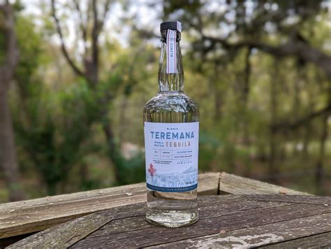 Review Teremana Blanco Tequila Thirty One Whiskey