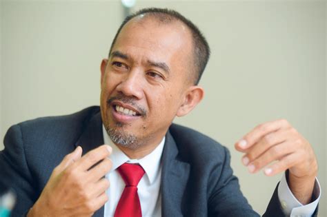 Offered by the sme corporation malaysia (sme corp), the grant given goes up to a maximum of rm400,000. The man to lead SME Corp into the 21st century - MALAYSIA SME®