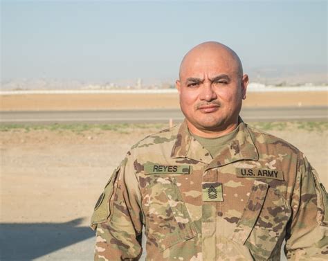 After 15 Years Miami Soldier Returns For New Iraq Mission Us Army