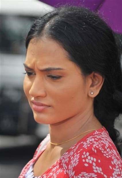 Hot Actress Srilanka Sri Lankan Actress Chathurika Peiris