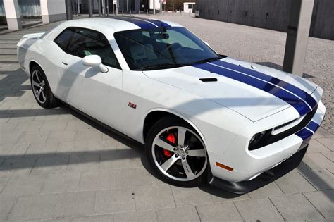 2011 Dodge Challenger Srt8 392 Inaugural Edition Arrives In Germany
