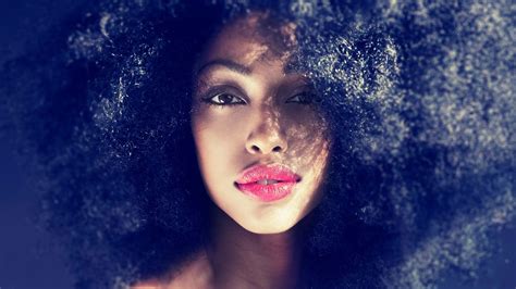 Curly Spring Hair Black Girl With Lipstick Hd Black Girl Wallpapers