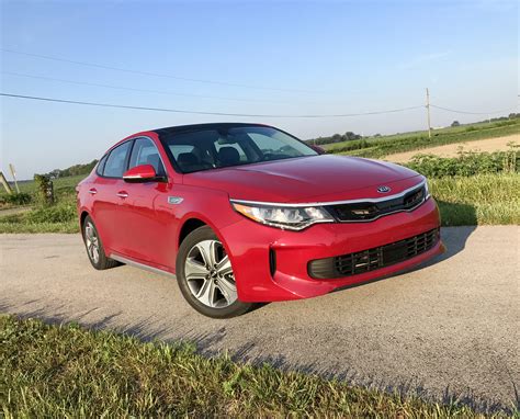 2017 Kia Optima Hybrid Review What Buyers Need To Know