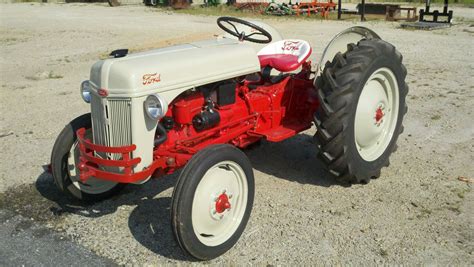 1947 Ford 8n Tractors Compact 1 40hp John Deere Machinefinder