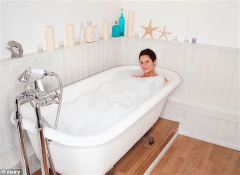 Bathtime Lasts 100 Hours A Year Average Briton Spends That Amount Of