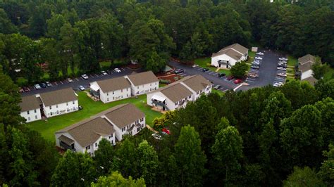 Reserve hotel accommodations in carrollton, ga, at courtyard carrollton, located near downtown carrollton and university of west georgia. Crosscreek Apartments Apartments - Carrollton, GA ...