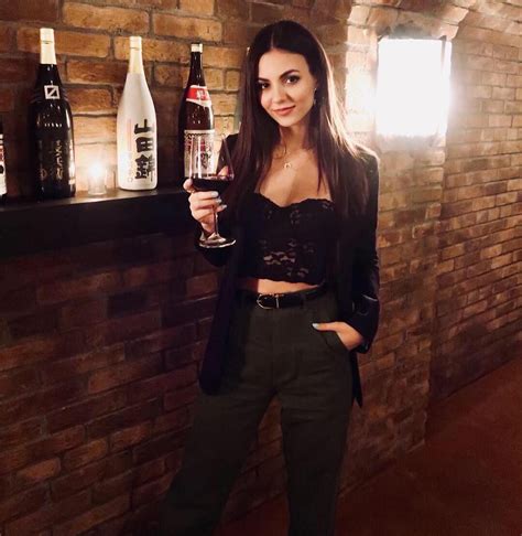 Victoria Justice On Instagram Had The Most Special Surprise B Day