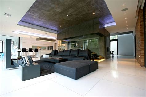 Luxury And Large Contemporary House Living Room The