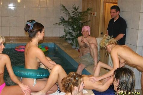 Drunken College Sluts Gangbanging At Local Pool Porn Pictures Xxx Photos Sex Images 2928866