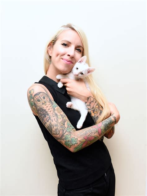 How Hannah Shaw The Kitten Lady Rescues The Most Fragile Felines Kcur Kitten Newborn