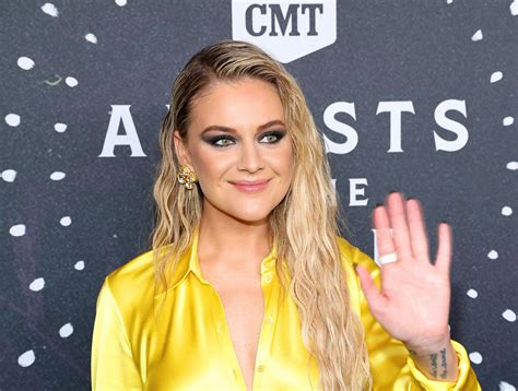 Gallery 2022 Cmt Artists Of The Year Red Carpet