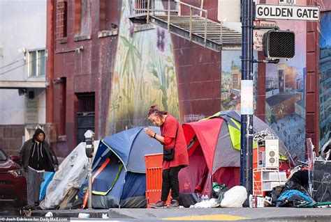 Coronavirus Us Homeless Crowd San Franciscos Tent City Sound Health