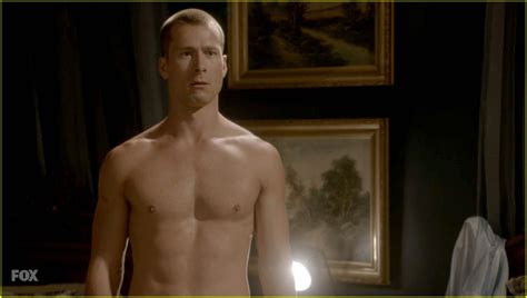 Photo Glen Powell Went Shirtless On Scream Queens Yet Again Photo Just Jared