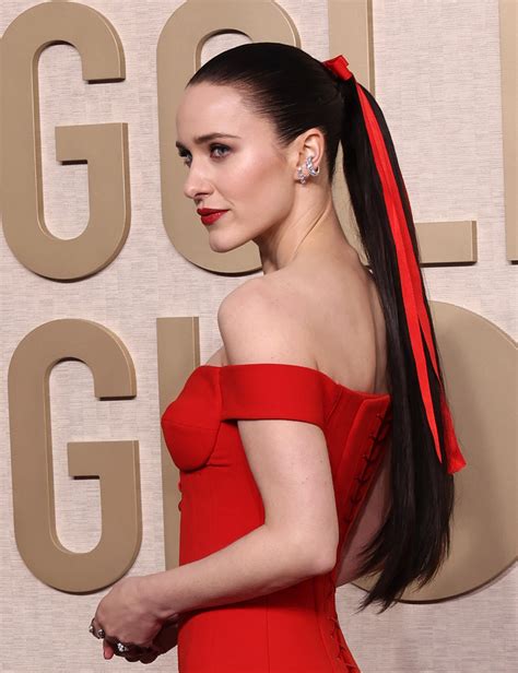 The 14 Best Hair And Makeup Looks From The 2024 Golden Globes Fashionista