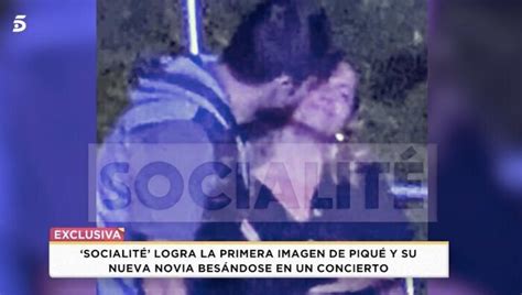 Las Fotos De Gerard Piqué Muy Cariñoso Con Su Nueva Novia En Un Concierto De Dani Martín Bekia