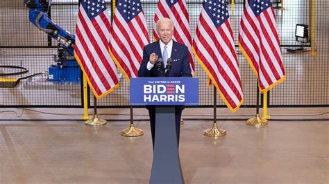 In Speech Biden Confronts Trump On Safety He Cant Stop The Violence